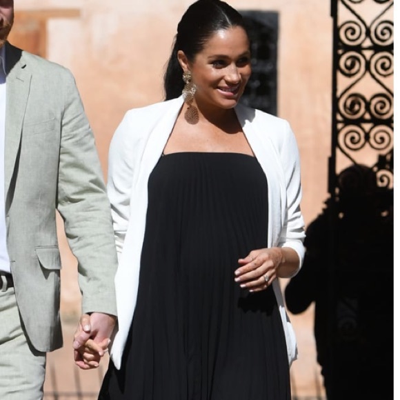 Aritzia Jackets & Blazers - Aritzia Babaton ‘Keith’ Open-front Jacket in Espace White ASO Meghan Markle